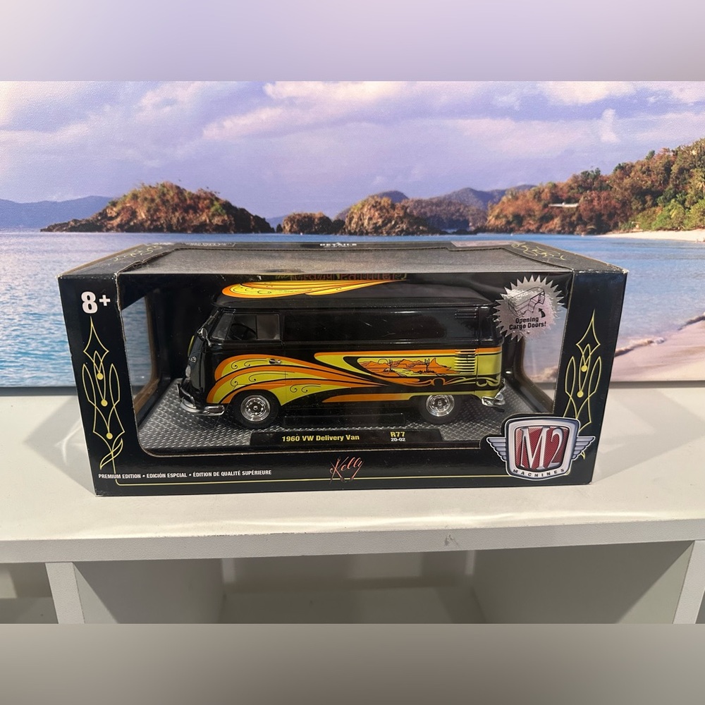 Machine VW Delivery Van - Black and Yellow Flames